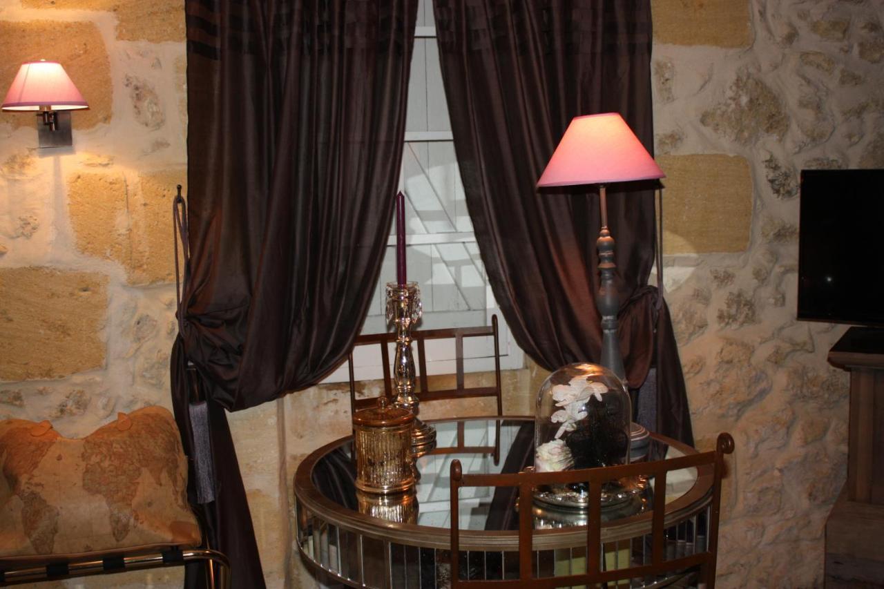 Le Domaine De La Lezardiere B&B Espiet Δωμάτιο φωτογραφία
